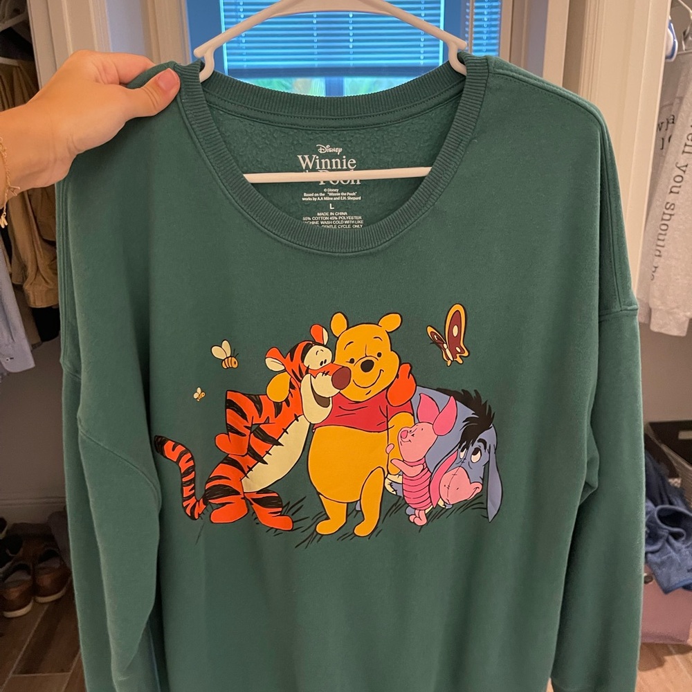 Disney Winnie the Pooh Green Sweatshirt